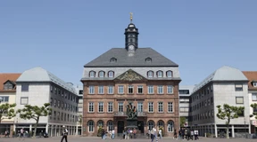 Hanau kommt der Kreisfreiheit einen Schritt näher