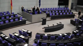 Lammert kritisiert die Koalition