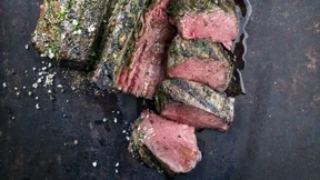 Hirsch im alten Forstgebäude