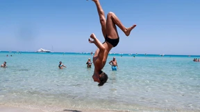 Sizilianer flüchten vor Hitze ins kühle Nass