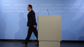 Friedrich tritt zurück