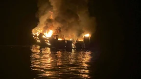 Kapitän nach Bootsfeuer wegen Totschlags in 34 Fällen angeklagt