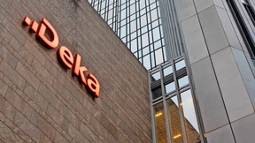 Sparkassen verkaufen so viele Fonds und Zertifikate der Deka wie noch nie