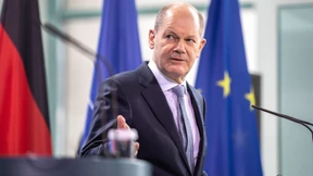 Scholz ruft zur Deeskalation auf