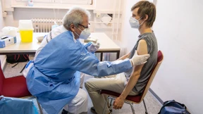 RKI meldet 970 Neuinfektionen – Inzidenz steigt auf 5,2