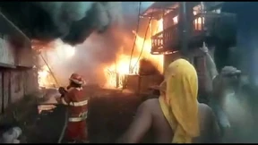 Großbrand zerstört Häuser