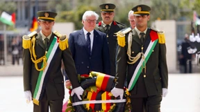 Vom Kniefall zu vielen Versehen