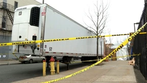 New York muss Leichen in Kühllastern lagern