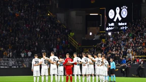 Schweigeminuten im Amateurfußball