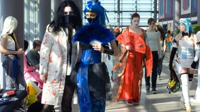 Pack die  Nähmaschine aus