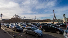 Taxifahrer legen Verkehr lahm