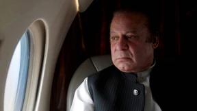 Pakistans Ministerpräsident des Amtes enthoben