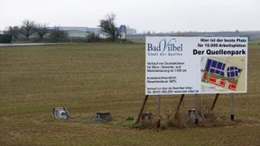 Behörde muss neu über Segmüller-Antrag entscheiden