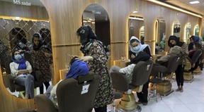 Taliban ordnen Schließung von tausenden Schönheitssalons an