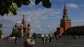 Wie Russland Kritik am Krieg zum Schweigen bringt