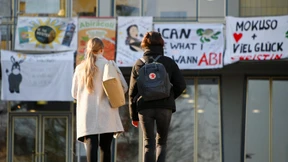 Abi-Prüfungen nach den Osterferien unter Corona-Bedingungen