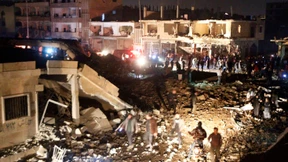 „Scud“-Rakete trifft Wohnviertel in Al-Rakka