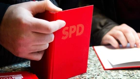 SPD verliert knapp 6000 Mitglieder