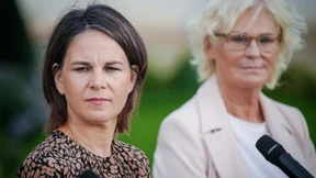 Baerbock und Lambrecht fordern von Lindner mehr Geld für Ukraine