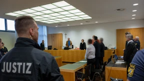 Angehörige nach Mordankündigung gegen Mädchen abermals zu Haft verurteilt