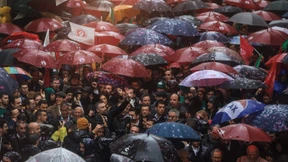 Brandmauer auf Portugiesisch