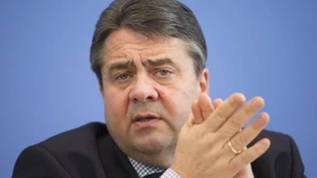 Gabriel schlägt Konto-Sperren für griechische Steuersünder vor