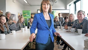 Die Herrin über die leere Kasse