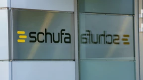 Die Schufa löscht alte Schulden von 250.000 Verbrauchern