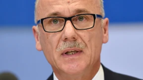 Auf dem rechten Auge blind?