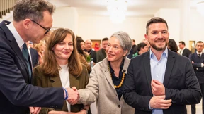 Fünf Varianten für neue Mehrheiten in Frankfurt