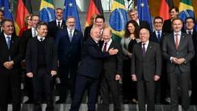 Mit offenen Armen ins Ungewisse