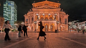 Orangefarbene Signale gegen Gewalt an Frauen