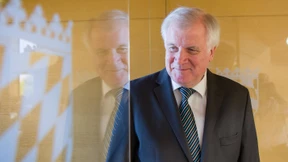 Seehofer gegen „Ehe für alle“, aber für Adoptionsrecht