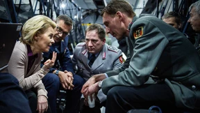 Wie kommt die Bundeswehr aus der Rüstungsmisere heraus?