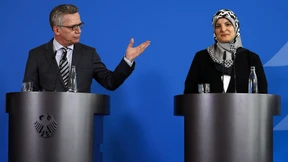 De Maizière entfacht heftige Debatte über Leitkultur