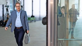 Ein Mann im Schatten Söders