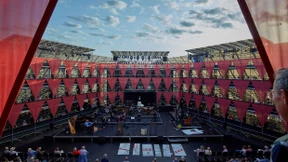 Theater auf der grünen Wiese