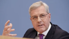 Röttgen will Kanzlerkandidatur noch in diesem Jahr klären