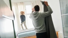 Immer mehr Alleinerziehende in Deutschland sind Väter