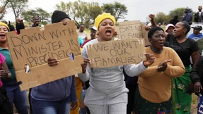 Gericht verbietet „Ausräuchern“ von illegalen Bergleuten