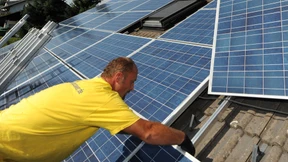 Die Deutschen wollen nur noch halb so viele Solaranlagen