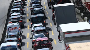 Autofahrer stehen in Hessen mehr als 33.000 Stunden im Stau