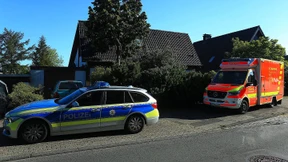 Zeitungsartikel über vermisste Kinder gebunkert