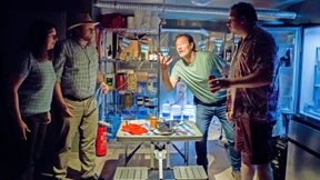 Es passiert. Bringt’s euch in Sicherheit!