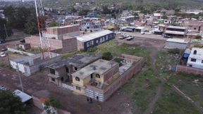 Zwölf Menschen in einer Bar erschossen