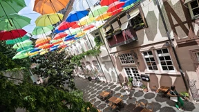 Regenschirmdach für die Rotekopfgasse