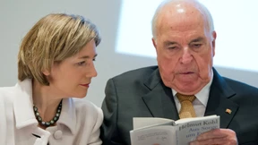 Kohl nennt seinen Biografen „verrückt“