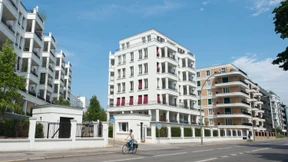 Geringe Zinsen treiben Anleger in Immobilien