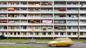 Neue Bundesländer fallen wirtschaftlich zurück