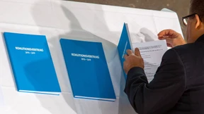 Grüne besetzen Machtpositionen in schwarz-roter Regierung 